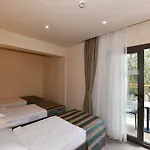 Parkim Ayaz מלון 4*