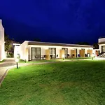 Parkim Ayaz 4* גומבט